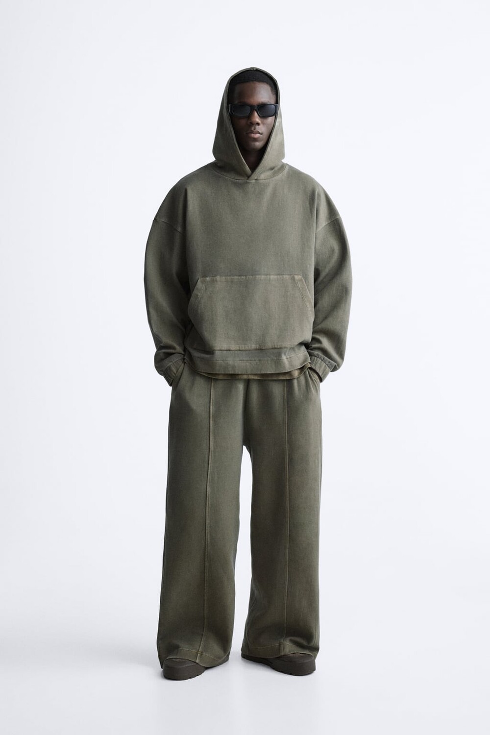 

Толстовка с капюшоном ZARA, хаки