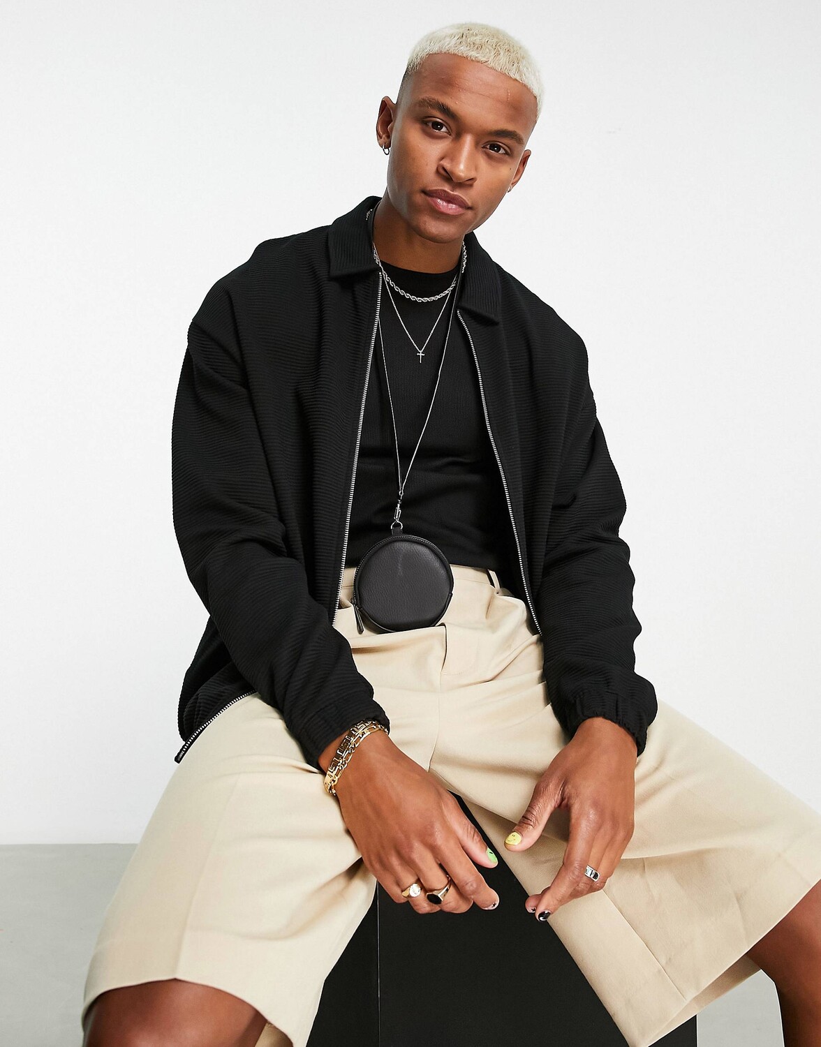 

Черная объемная трикотажная куртка в рубчик ASOS DESIGN