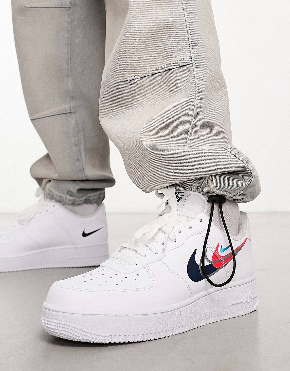 

Кроссовки Nike Air Force 1 '07 Stacked Swoosh, белый