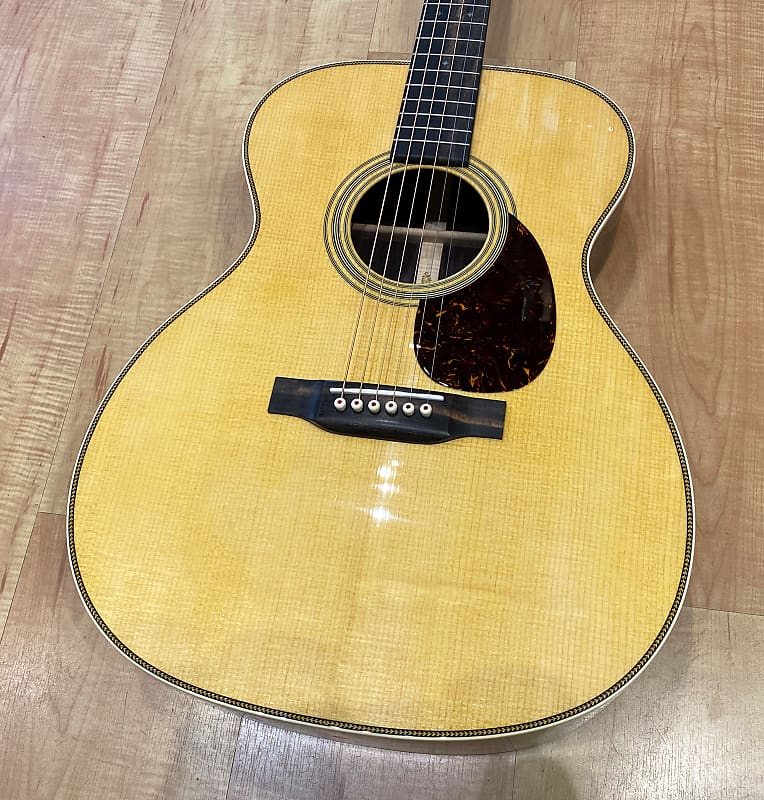 Акустическая гитара Martin Standard Series OM-28 2022 акустическая гитара martin om 28 aging toner