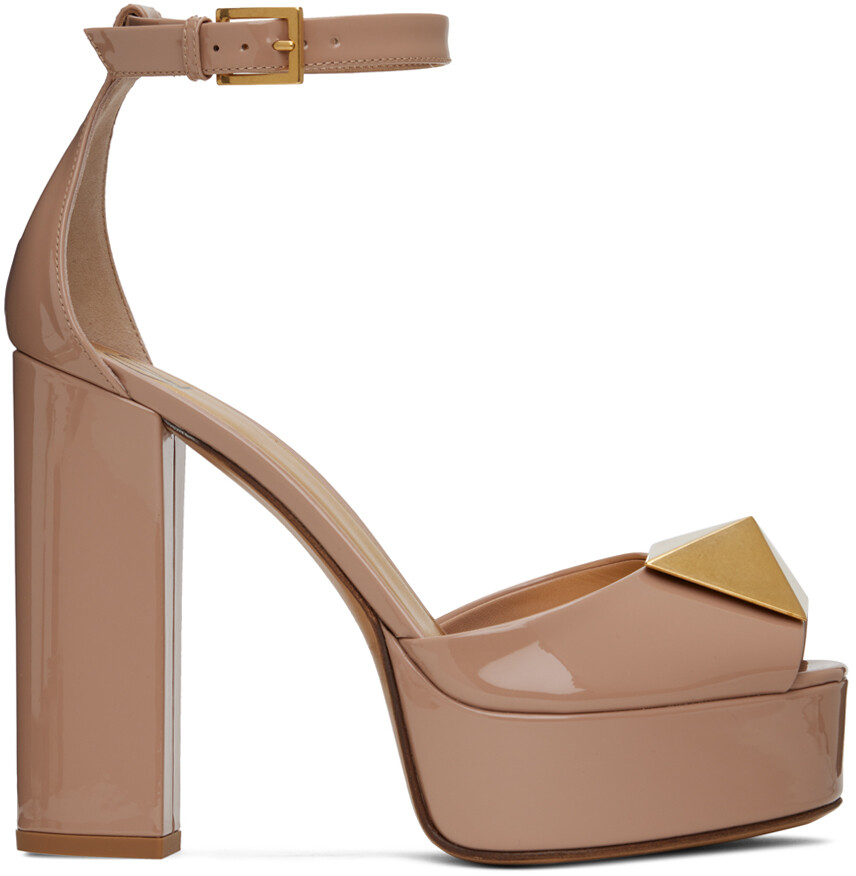 

Розовые босоножки на каблуке 120 с заклепками Valentino Garavani