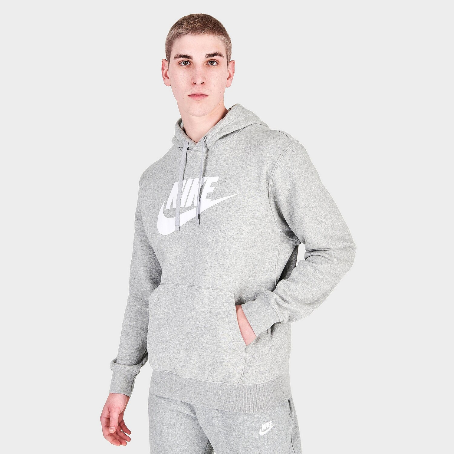 

Толстовка Nike Sportswear Club, светло-серый