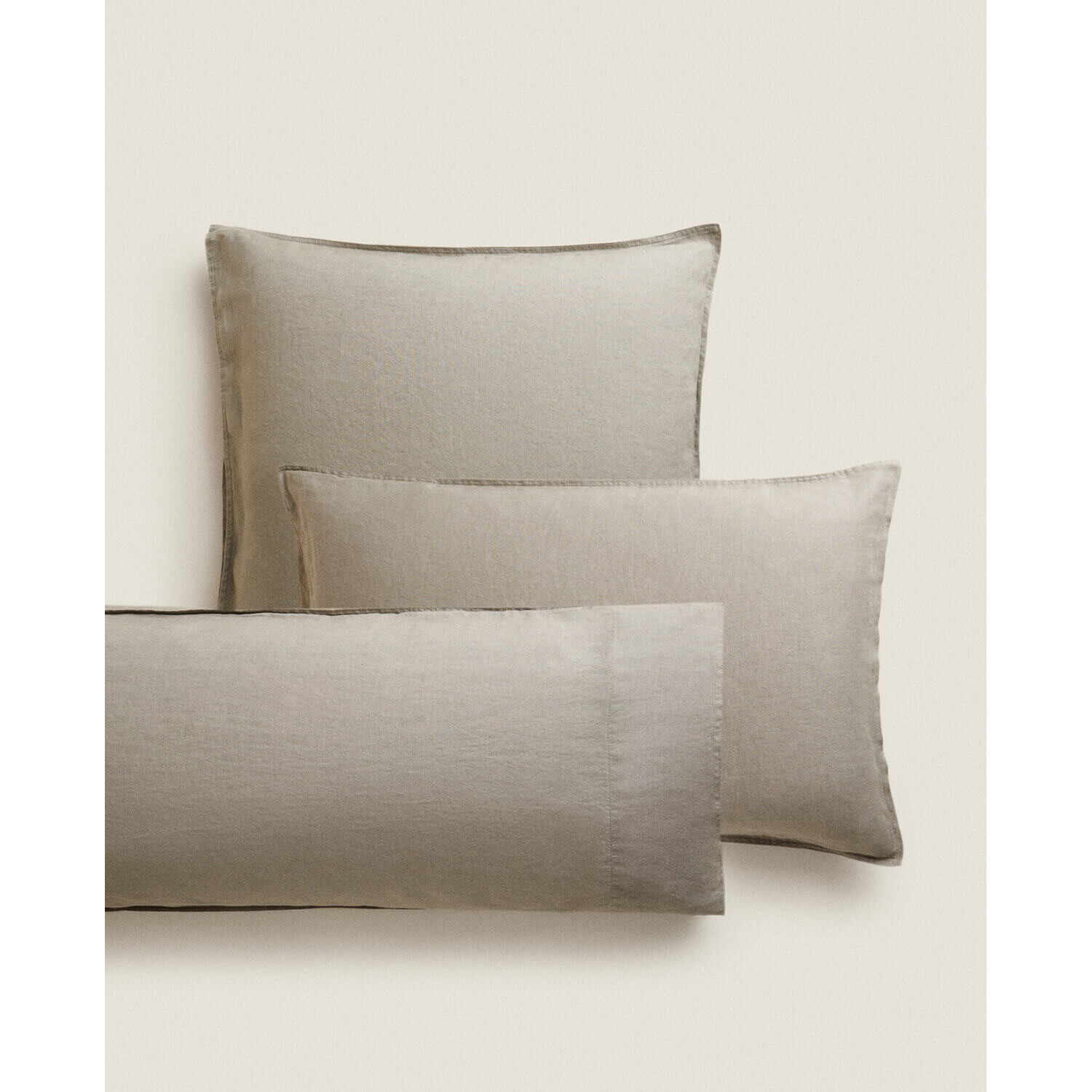 Наволочка Zara Home Washed Linen 140 г/м², серый наволочка zara home linen песочный