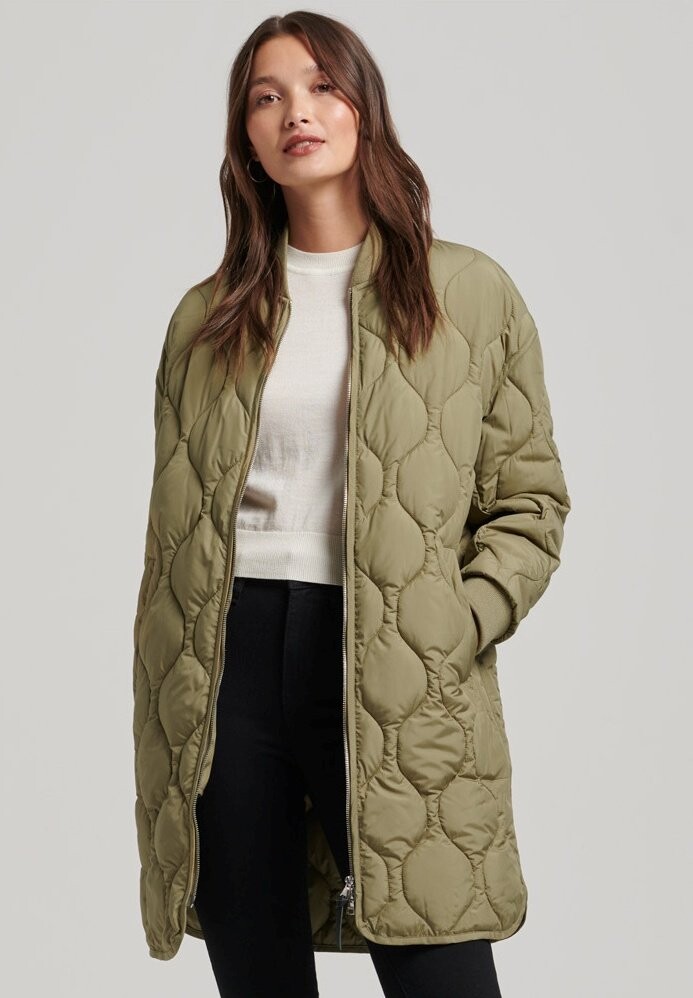 

Пальто зимнее Superdry, зеленый