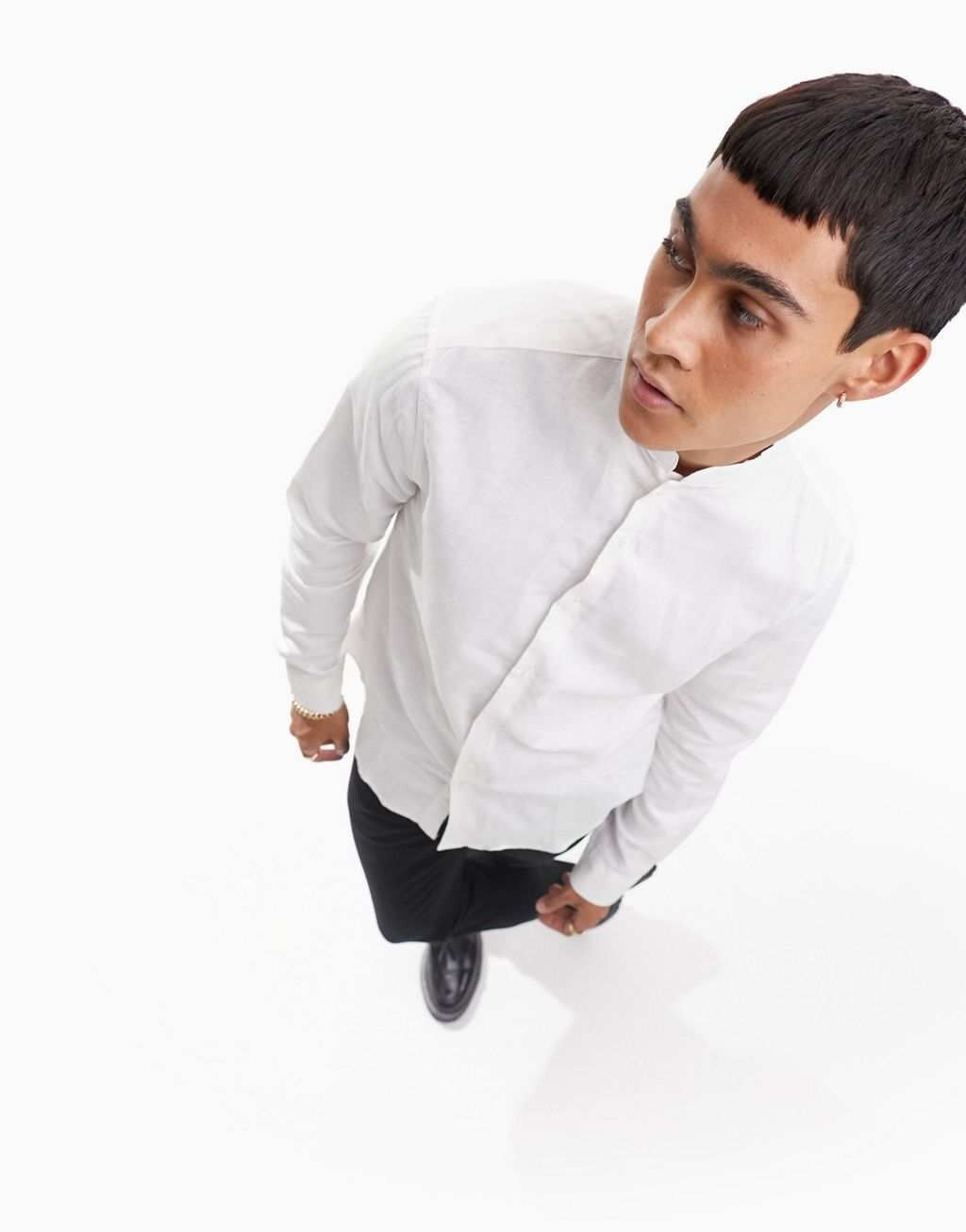 

Белая элегантная льняная рубашка стандартного размера ASOS DESIGN