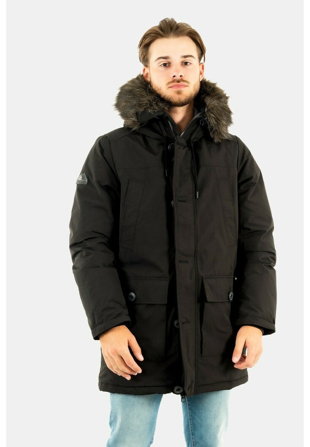 

Пальто зимнее Superdry, черный