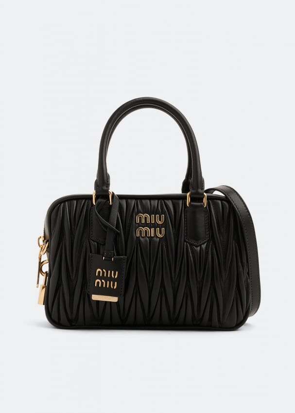 

Сумка MIU MIU Matelassé top handle bag, черный