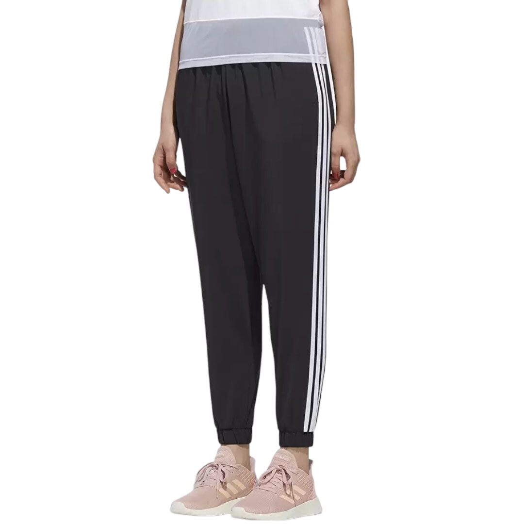 

Спортивные брюки Adidas Neo, черный