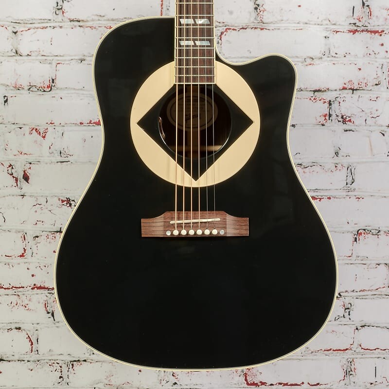 

Gibson Jerry Cantrell Автор песен, акустическая электрогитара Ebony Gibson Jerry Cantrell Songwriter, Electric Guitar
