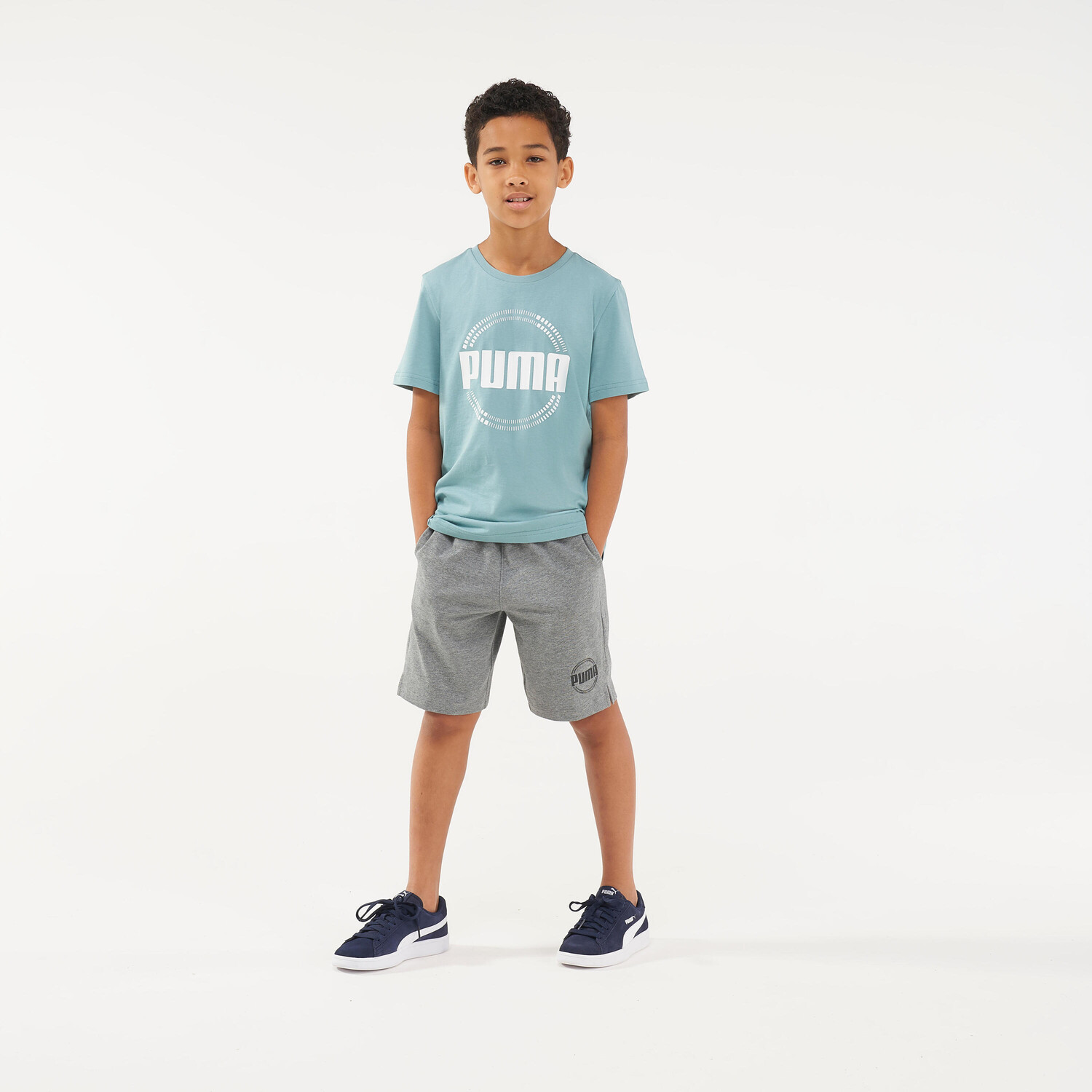 

Серые шорты с принтом PUMA