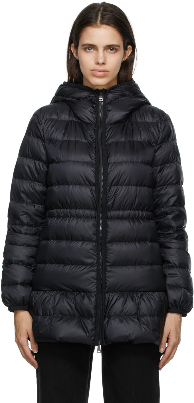 

Черная пуховая куртка-буниум Moncler