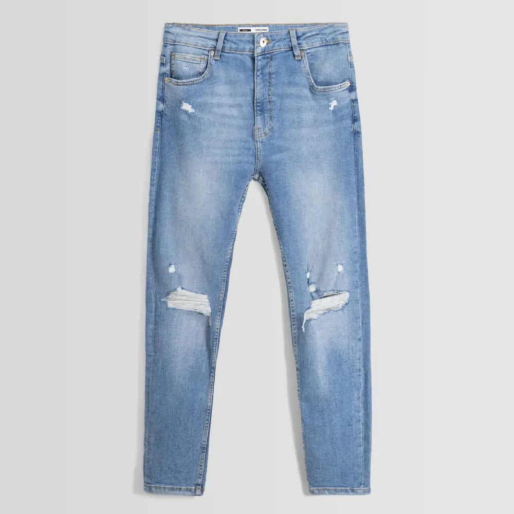 

Джинсы Bershka Ripped Skinny, светло-синий