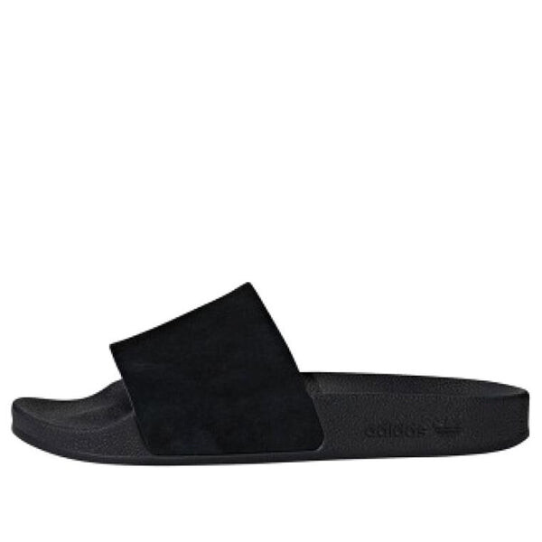 

Шлепанцы Adidas Adilette DA9017, черный