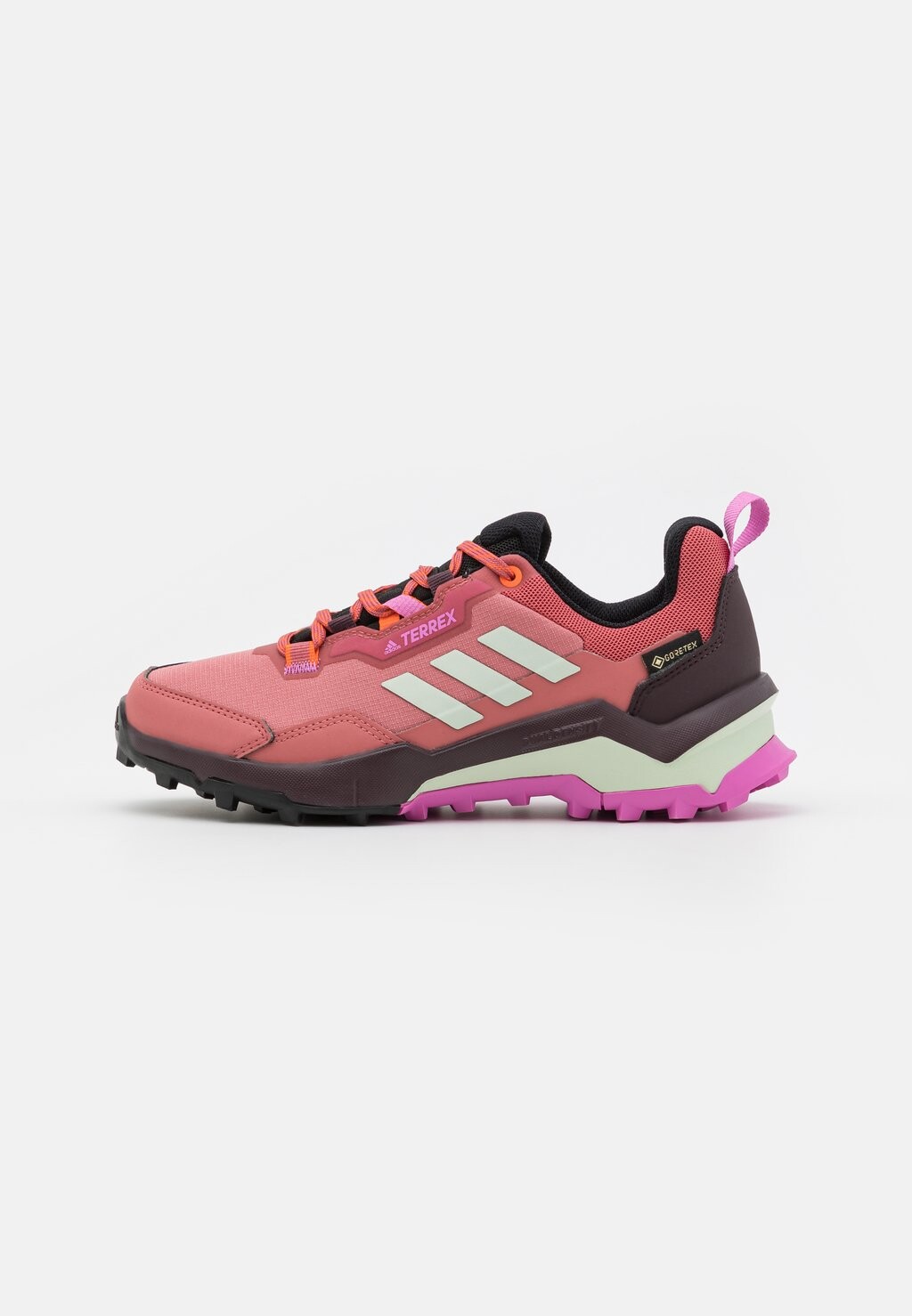 

Обувь для походов Adidas