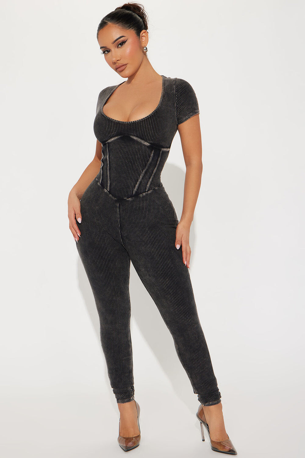 

Комбинезон Fashion Nova GD3840, черный