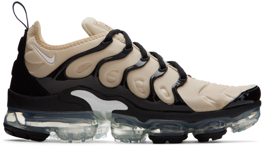 

Кроссовки Air Vapormax Plus цвета хаки Nike