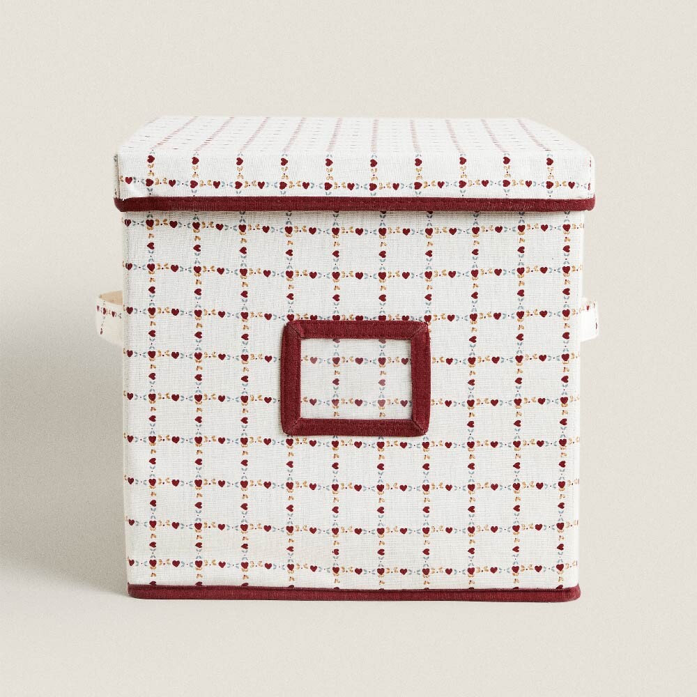 

Рождественский ящик Zara Home Christmas Storage With Hearts, красный/белый