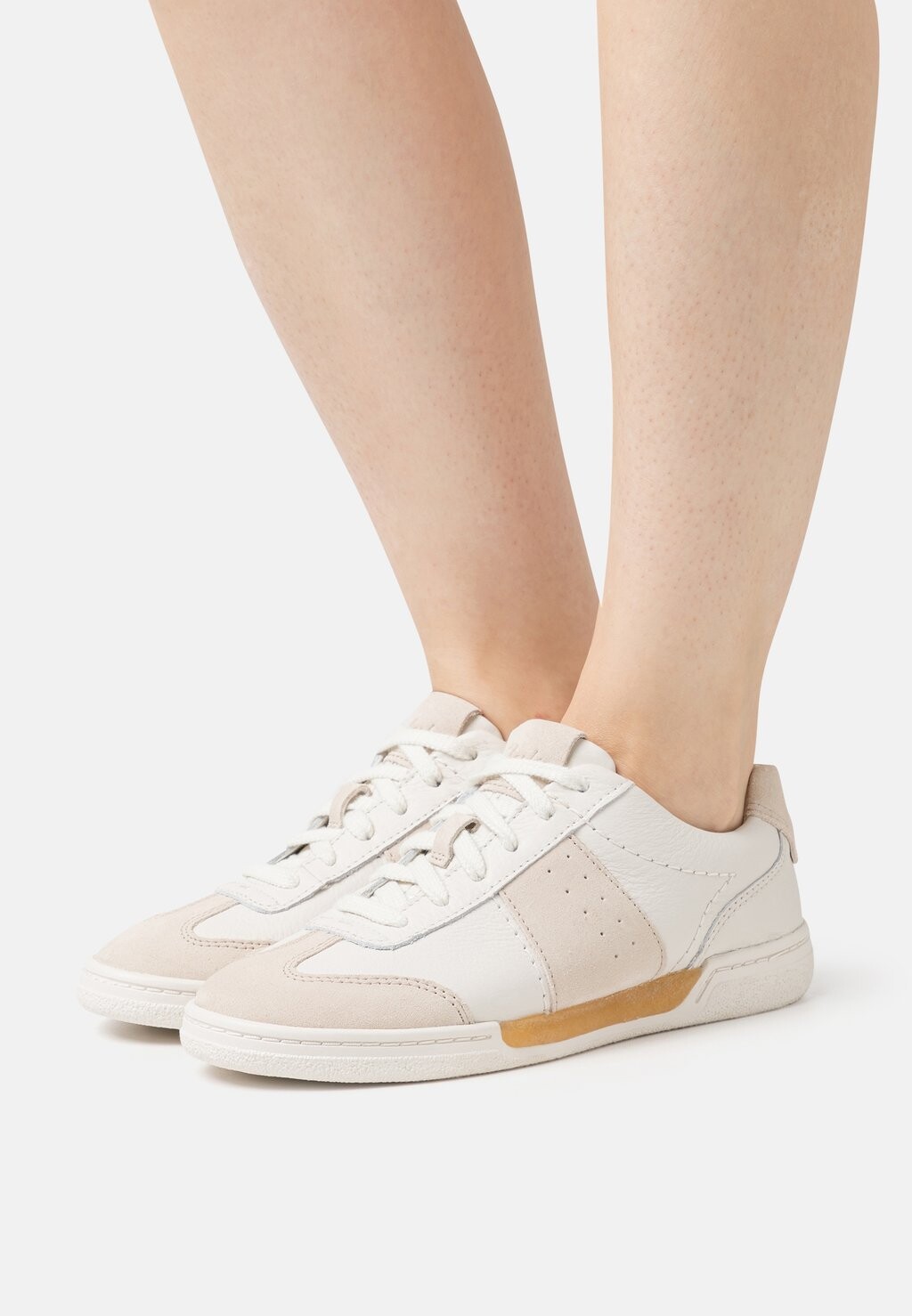 

Кроссовки Clarks, белый