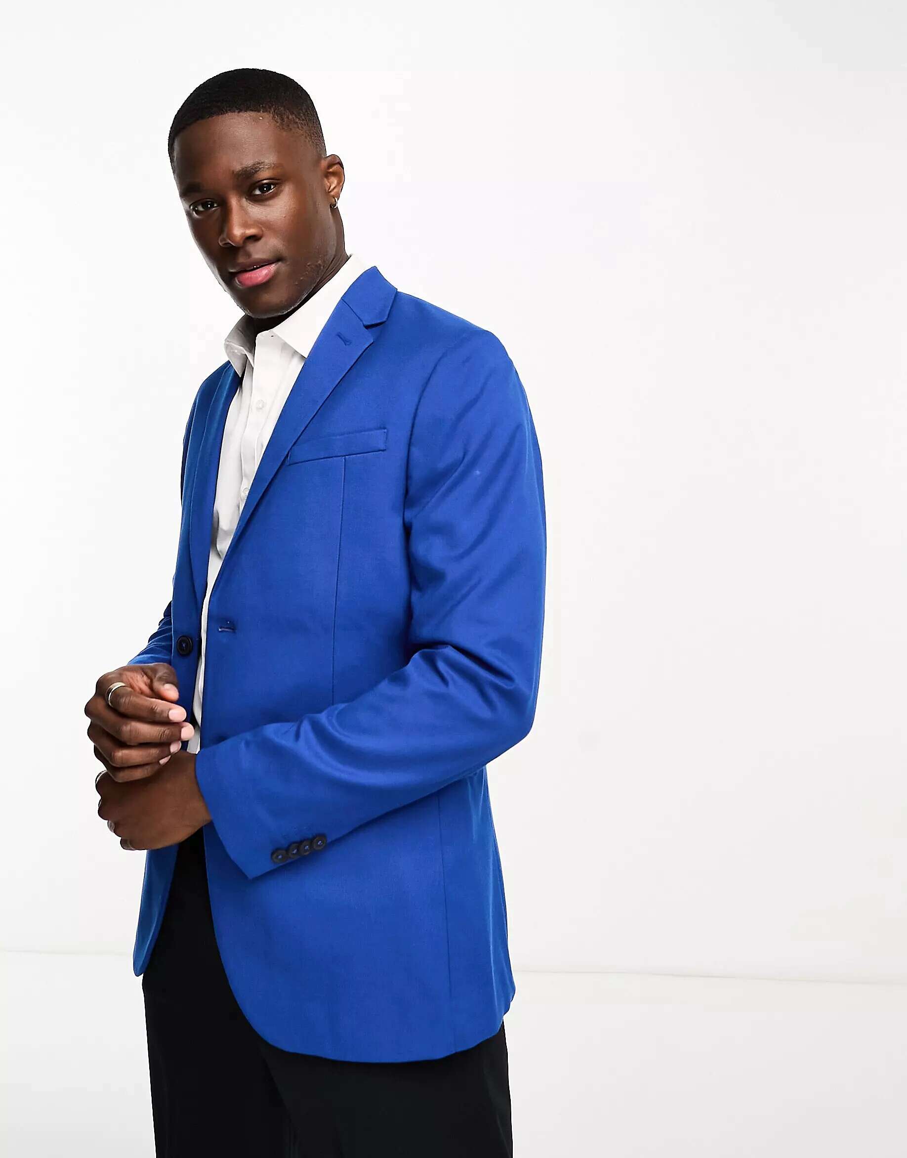 Зауженный пиджак New Look ярко-синего цвета пиджак костюмный 46 черный
