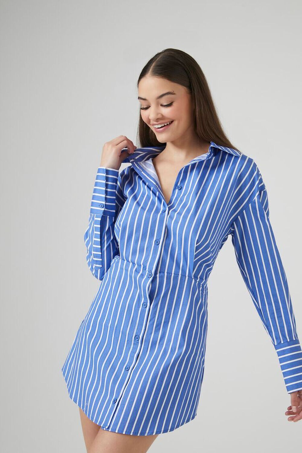 

Мини-платье-рубашка из полосатого поплина Forever 21, синий