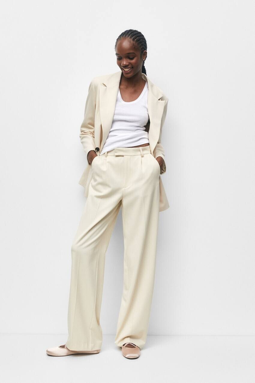 

Элегантные брюки с защипами Pull&Bear