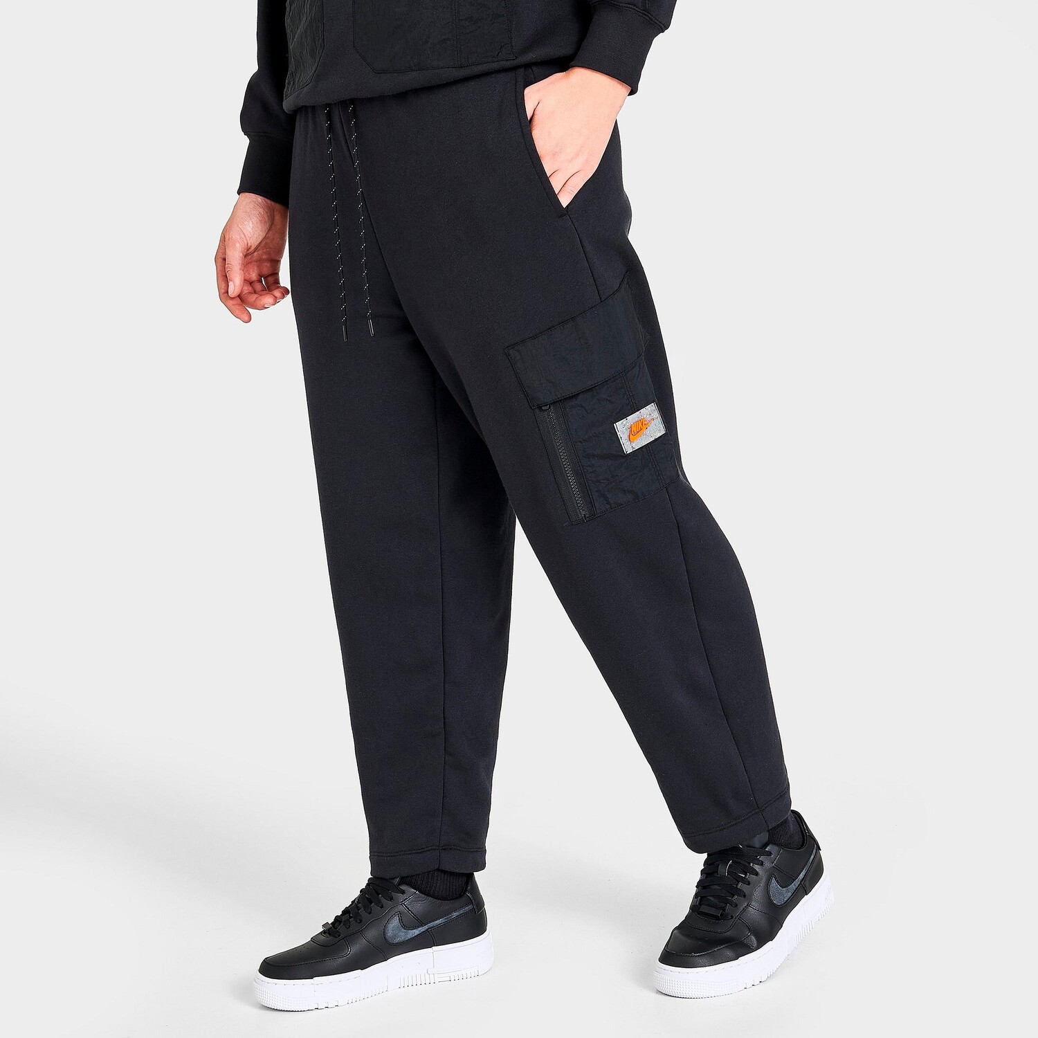 

Женские флисовые брюки-карго Nike Sportswear Sports Utility, черный