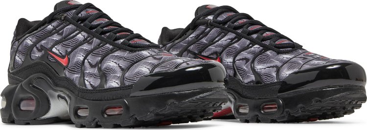 Nike air max plus womens cheap black and red