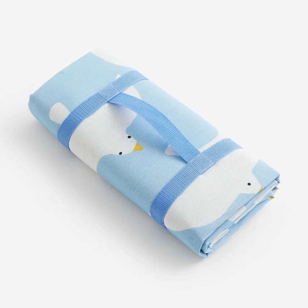 

Одеяло для пикника H&M Home Seagullsy, голубой