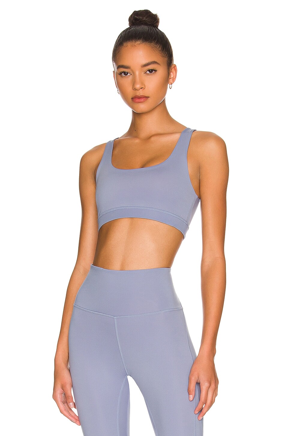 

Бюстгальтер WellBeing + BeingWell MoveWell Cruz Sports, цвет Steel Blue