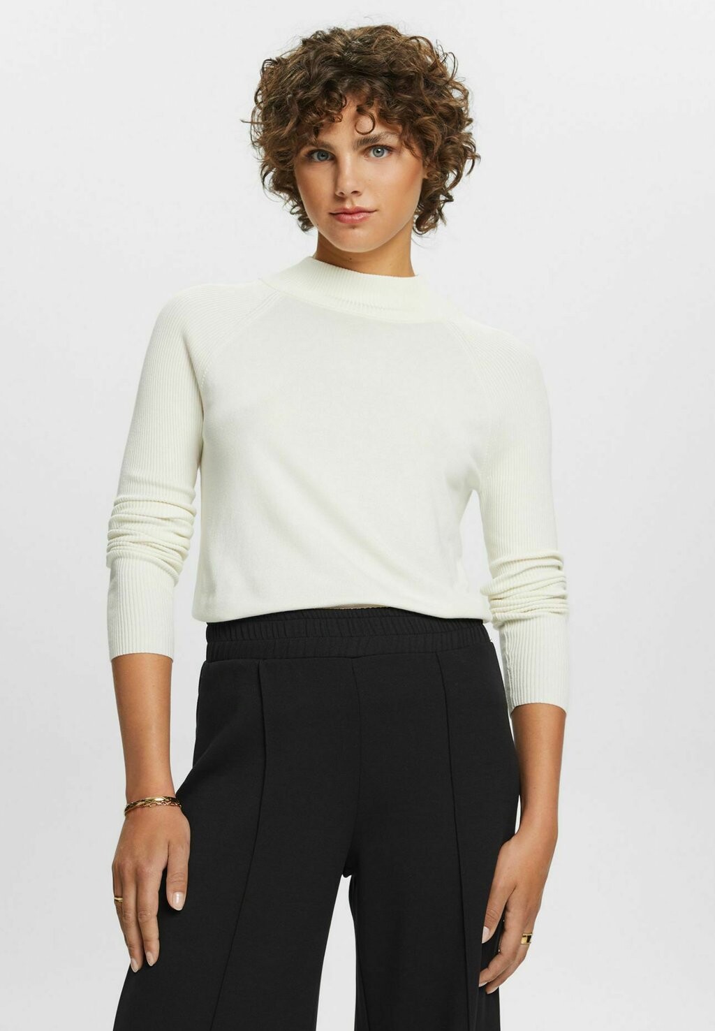 

Свитер Esprit