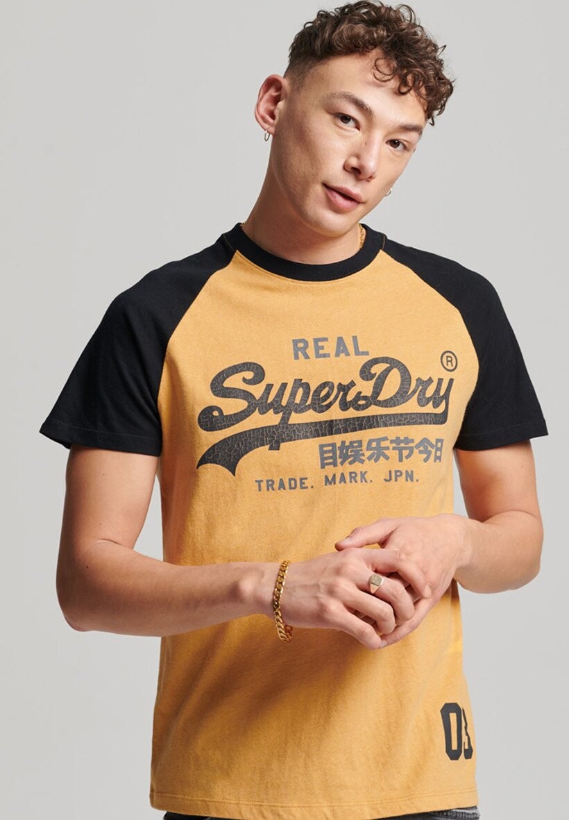 

Футболка с принтом Superdry, желтый