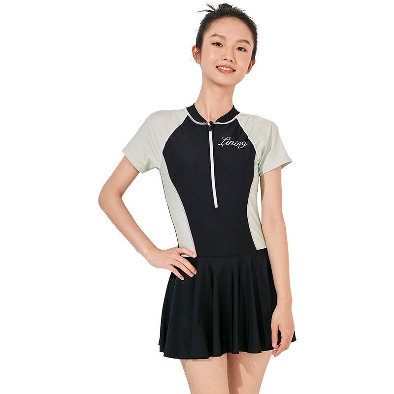 

Коллекция спортивной моды. Слитный купальник для женщин Lining