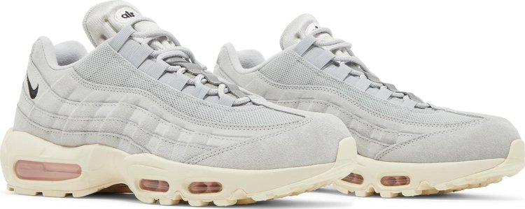 Grey and outlet pink 95s