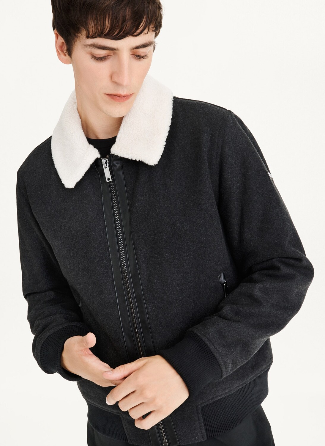 

Бомбер с воротником DKNY, Черный