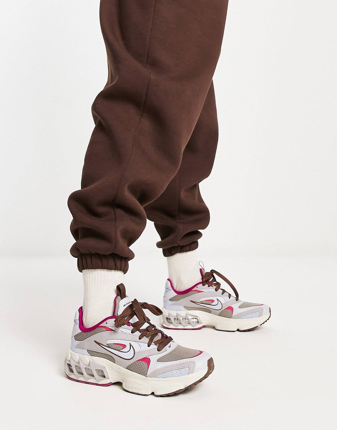 

Кроссовки Nike Zoom Air Fire серого, синего и ягодного цвета