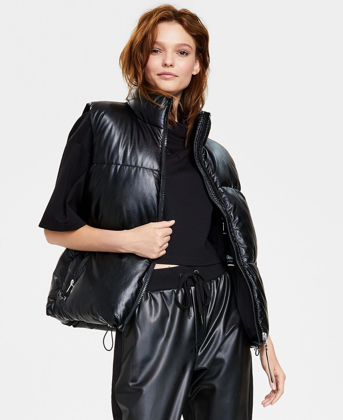 

Женский пуховик из искусственной кожи Calvin Klein Jeans, черный