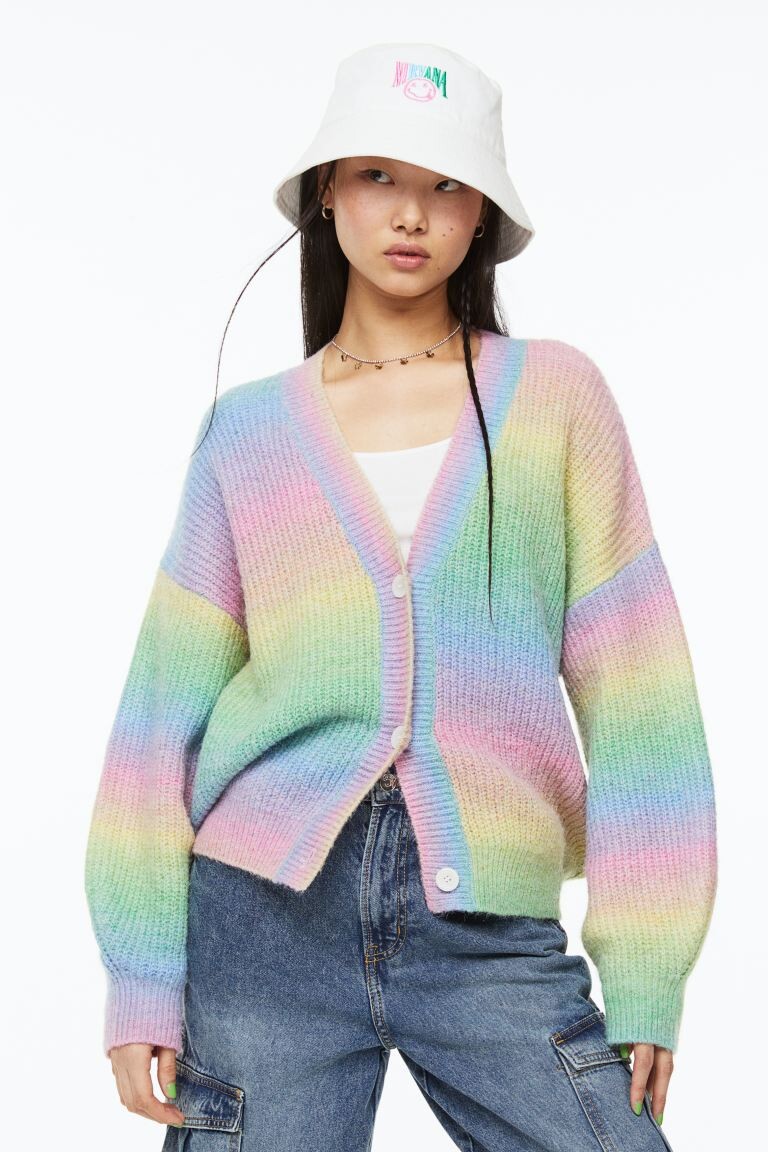 

Шапка рыбака из твила с вышивкой H&M, белый/нирвана