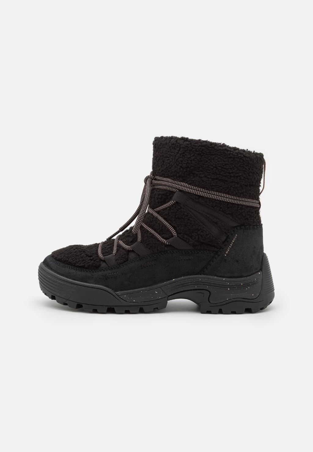 

Зимние ботинки ATLHIKE UP WP Clarks, черный