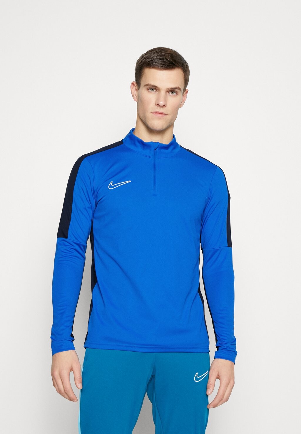 

Рубашка с длинным рукавом Nike