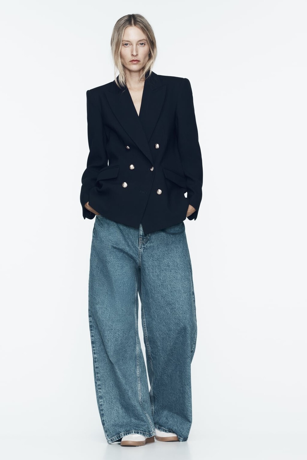 

Строгий двубортный пиджак ZARA, темно-синий