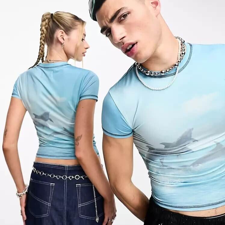 

Футболка Collusion Unisex Dolphin Print Shrunken, голубой, Синий