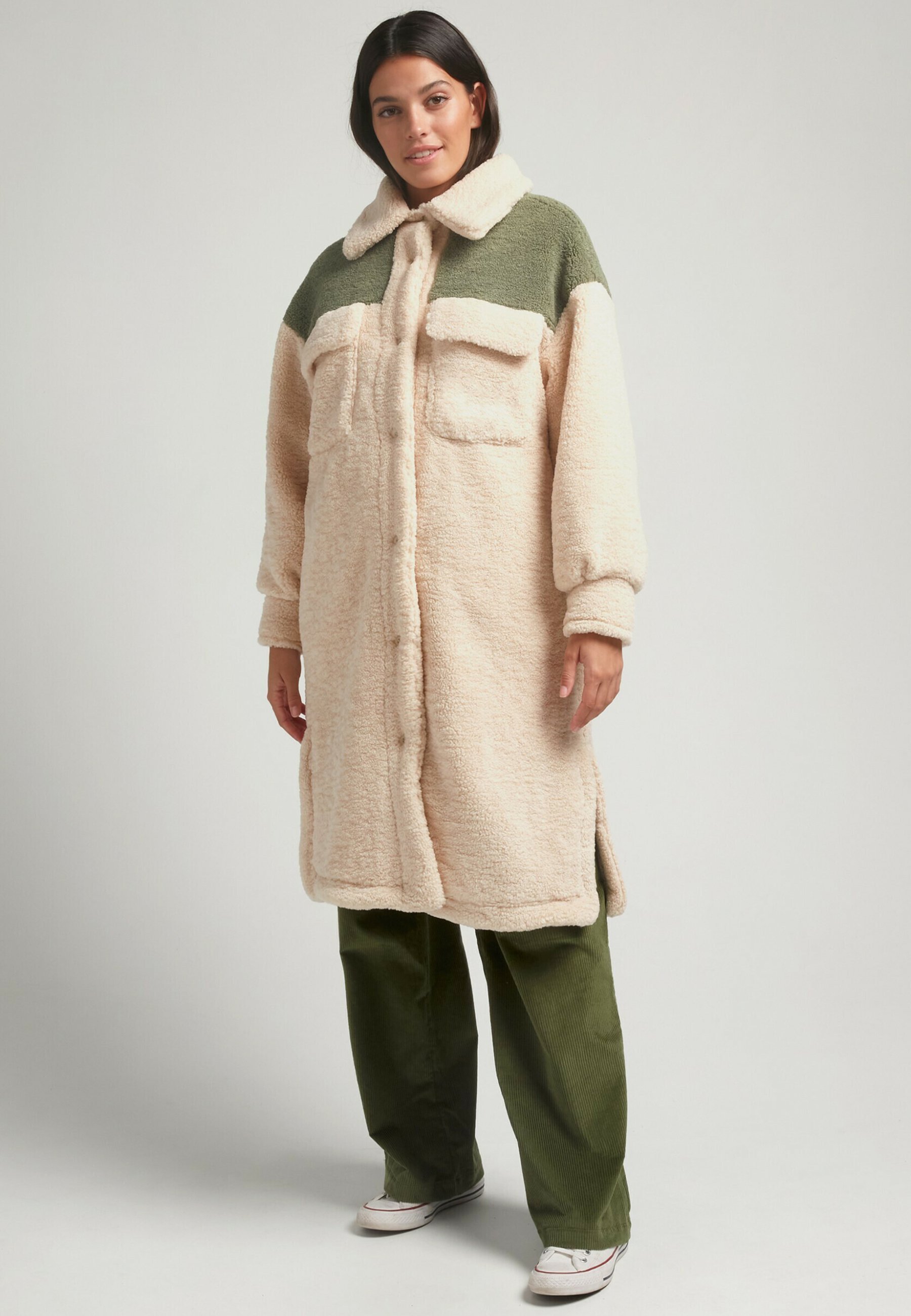 Пальто зимнее Robin Collection, бежевый пальто зимнее для девочки ciao kids collection ck0252 цвет розовый 14 лет