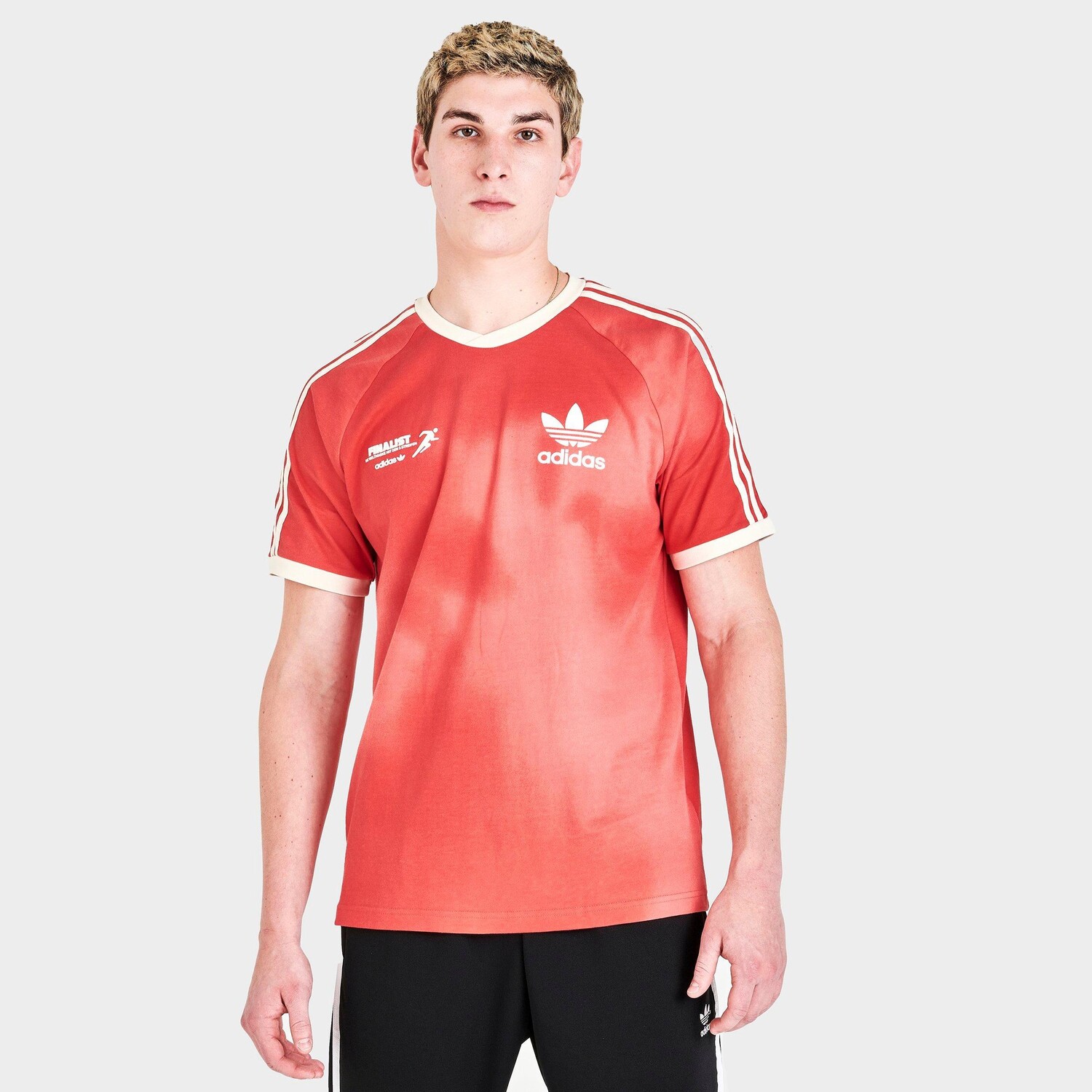 

Мужская футболка Adidas Originals HL9276, красный