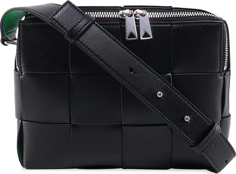 

Сумка Bottega Veneta Small Cassette Camera Bag Black/Parakeet, черный