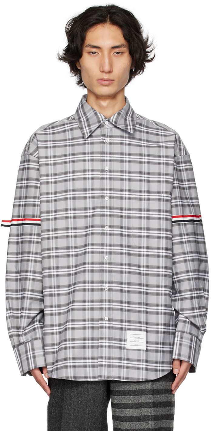 

Серая рубашка с повязкой Thom Browne