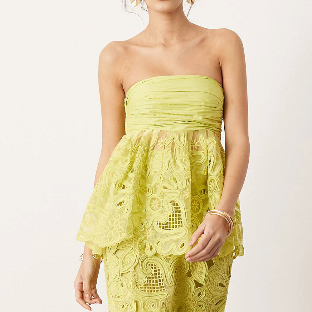 

Топ Asos Edition Floral Crnelli Tie Back Bandeau, желтый