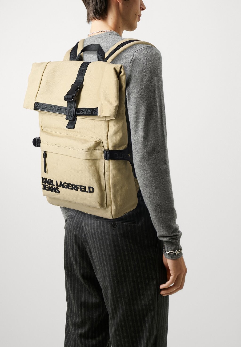

Рюкзак UTILITY ROLL UNISEX Karl Lagerfeld Jeans, цвет beige