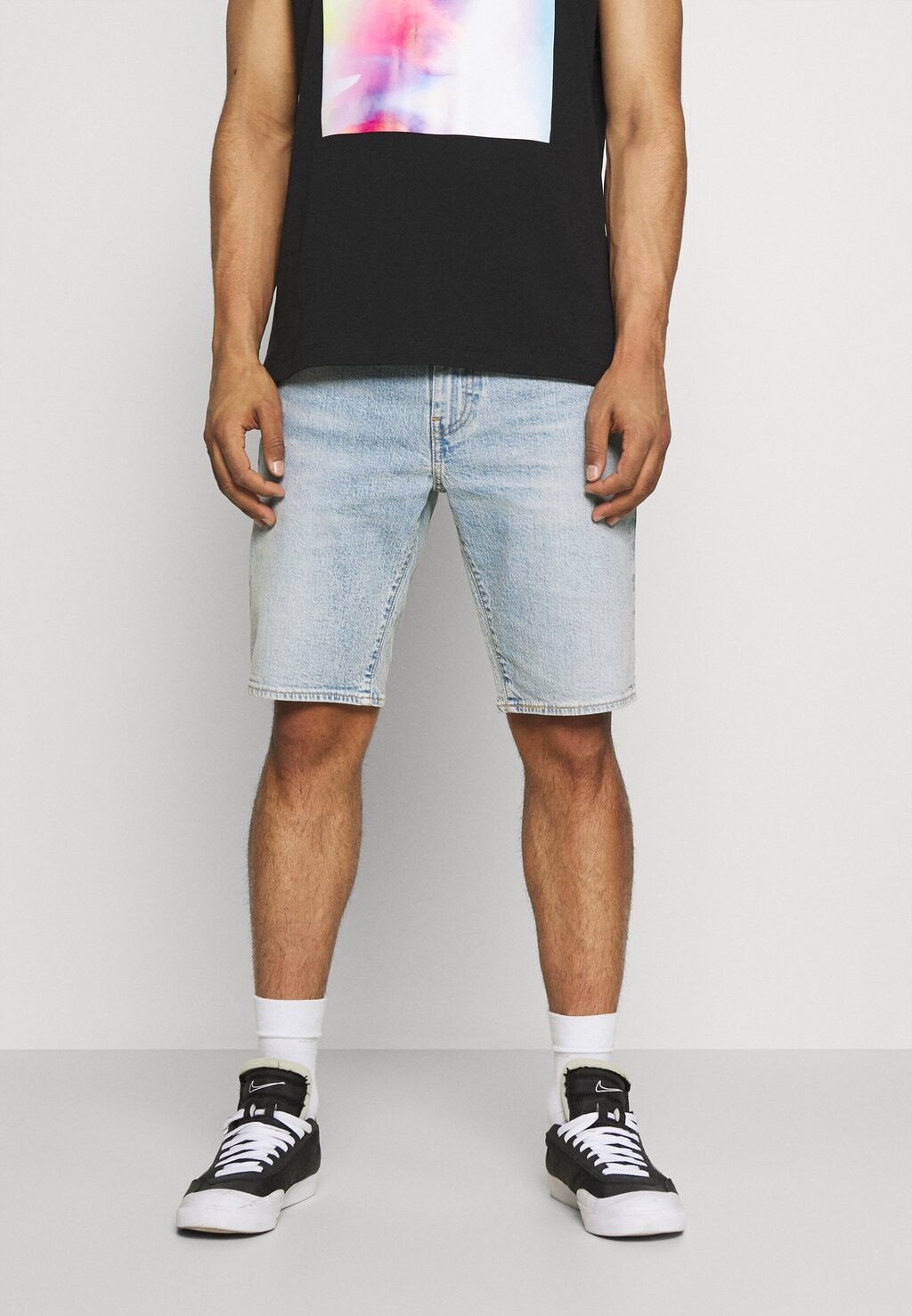 

Джинсовые шорты Levi's 405 Standard, punch line philosophers cloud