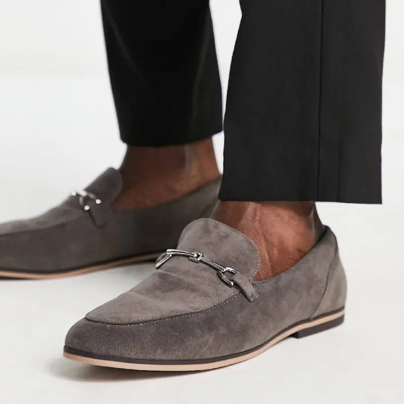 

Лоферы из искусственной замши с трензелем ASOS DESIGN, серый