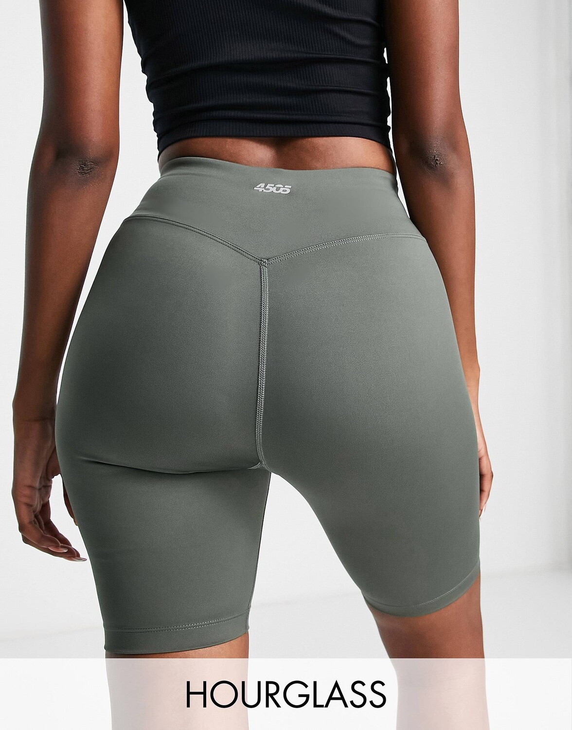 

Шорты-леггинсы ASOS 4505 Hourglass icon с вырезом на ягодицах